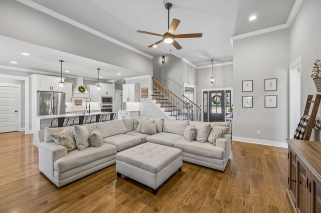 1510 Addi Jo Ct, Christiana, TN 37037