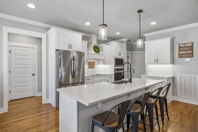 1510 Addi Jo Ct, Christiana, TN 37037