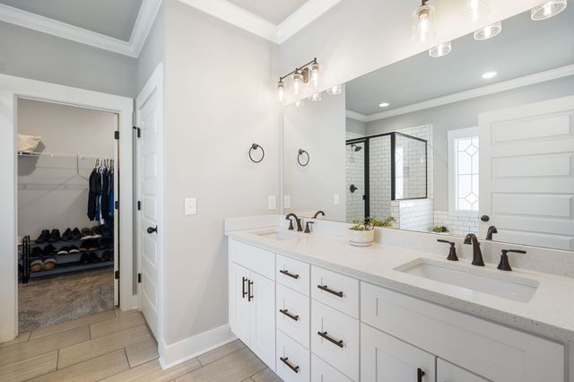 1510 Addi Jo Ct, Christiana, TN 37037