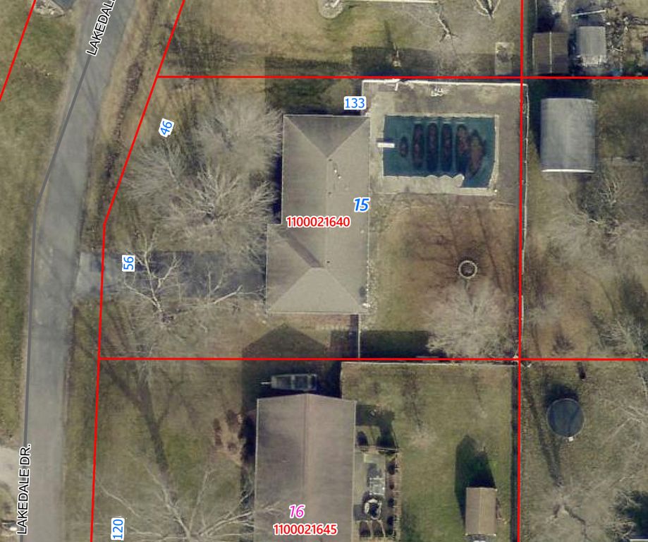Image 38 of property listing at 15 Lakedale Drive, Salem, IL 62881