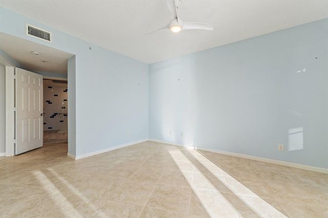 5800 NE Island Cove Way 2107, Stuart, FL 34996