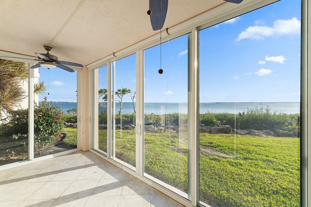 5800 NE Island Cove Way 2107, Stuart, FL 34996