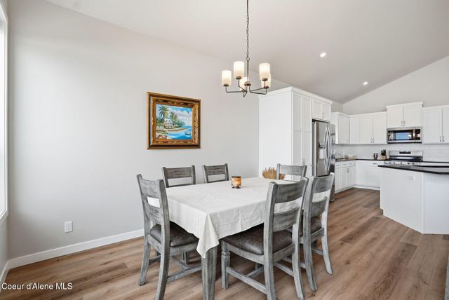 1452 W Moselle Dr, Coeur D'alene, ID 83815