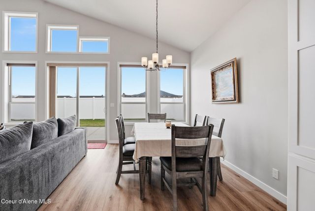 1452 W Moselle Dr, Coeur D'alene, ID 83815