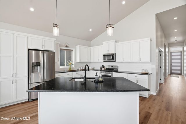 1452 W Moselle Dr, Coeur D'alene, ID 83815