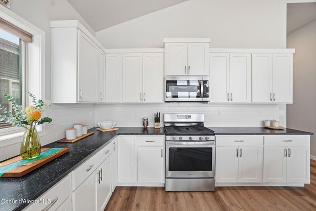 1452 W Moselle Dr, Coeur D'alene, ID 83815