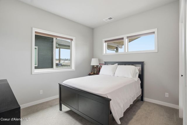 1452 W Moselle Dr, Coeur D'alene, ID 83815