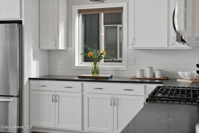 1452 W Moselle Dr, Coeur D'alene, ID 83815