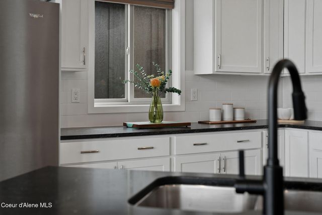 1452 W Moselle Dr, Coeur D'alene, ID 83815