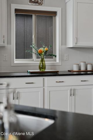 1452 W Moselle Dr, Coeur D'alene, ID 83815