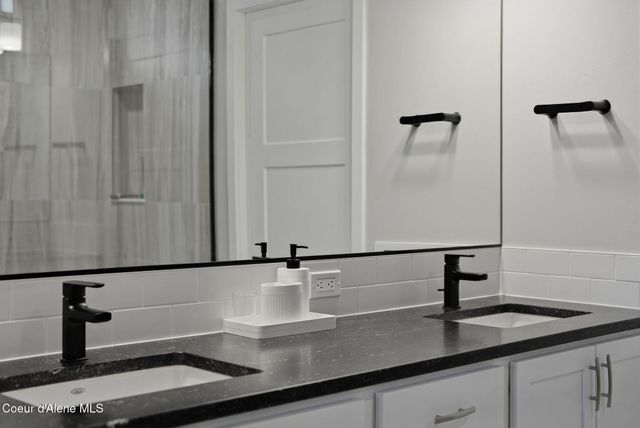 1452 W Moselle Dr, Coeur D'alene, ID 83815