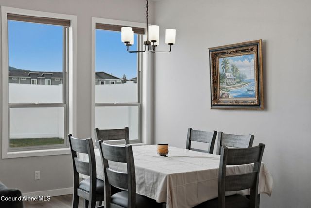 1452 W Moselle Dr, Coeur D'alene, ID 83815