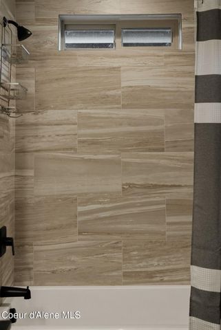 1452 W Moselle Dr, Coeur D'alene, ID 83815