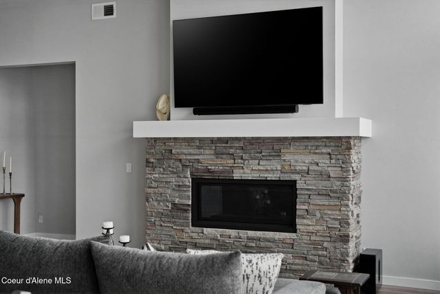 1452 W Moselle Dr, Coeur D'alene, ID 83815