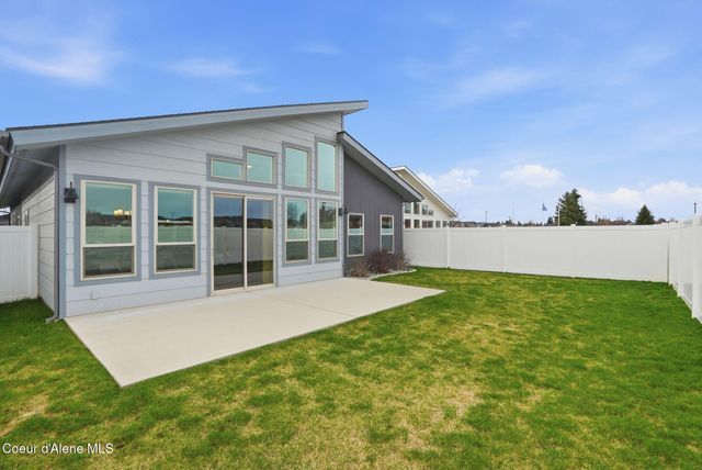 1452 W Moselle Dr, Coeur D'alene, ID 83815