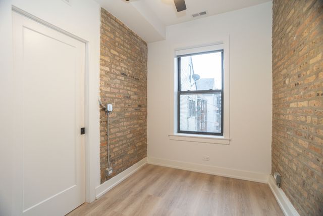 3251 W Belden Avenue 3W, Chicago, IL 60647