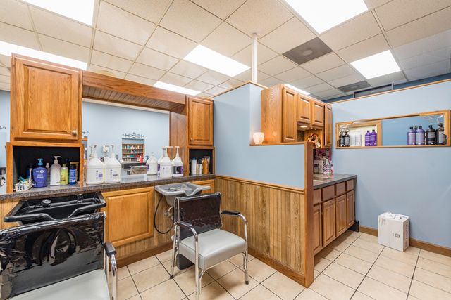 2601 Sheridan Road, Zion, IL 60099