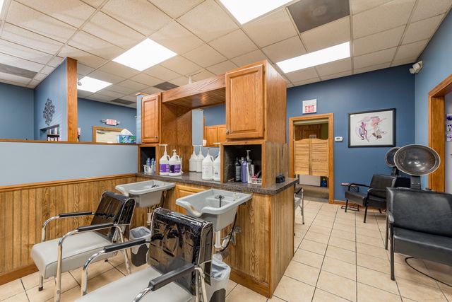 2601 Sheridan Road, Zion, IL 60099