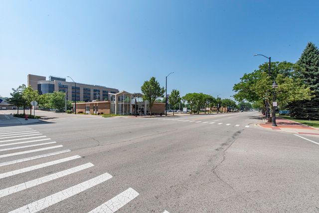 2601 Sheridan Road, Zion, IL 60099