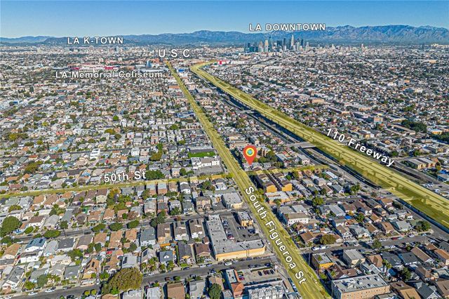 4922 S Figueroa Street, Los Angeles, CA 90037