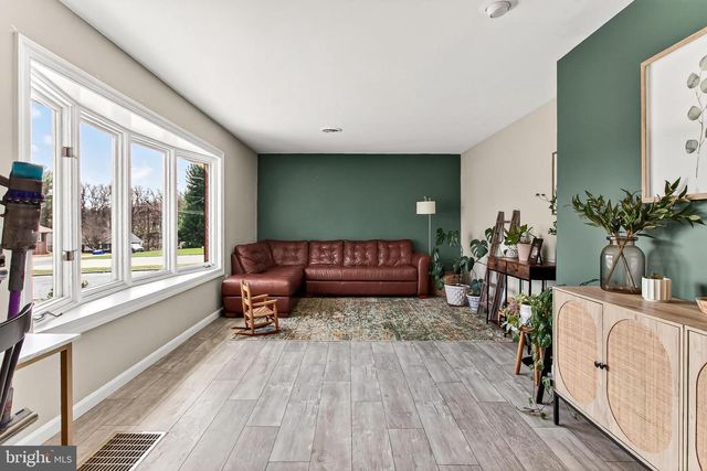 7416 DOWNHILL RUN, Frederick, MD 21702