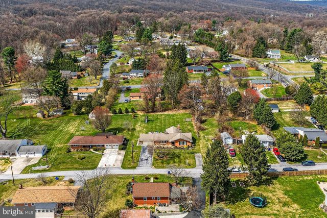 7416 DOWNHILL RUN, Frederick, MD 21702