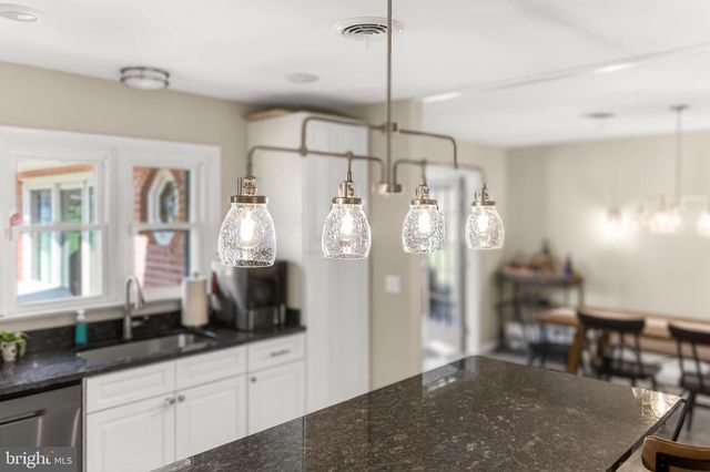 7416 DOWNHILL RUN, Frederick, MD 21702