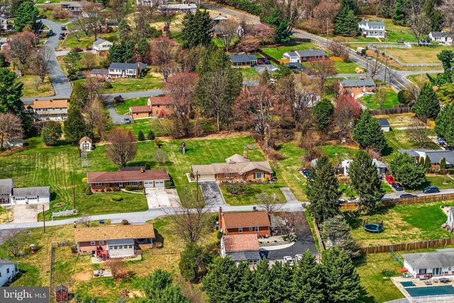 7416 DOWNHILL RUN, Frederick, MD 21702