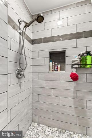 7416 DOWNHILL RUN, Frederick, MD 21702