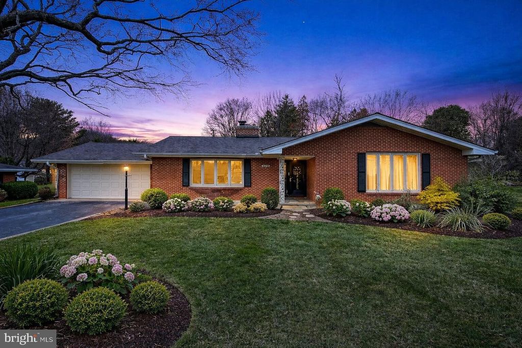 7416 DOWNHILL RUN, Frederick, MD 21702