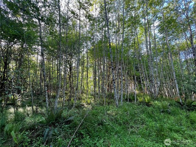 5710 Oyster Bay Road NW, Olympia, WA 98502