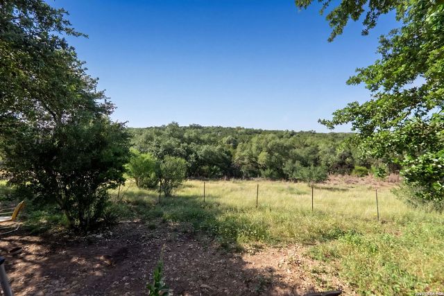 30510 Beck Rd, Bulverde, TX 78163