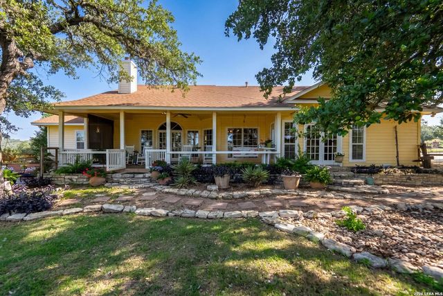 30510 Beck Rd, Bulverde, TX 78163