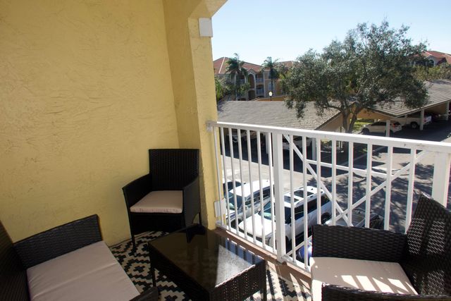 5580 NW 61st Street 627, Coconut Creek, FL 33073