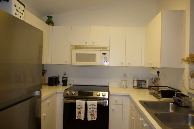 5580 NW 61st Street 627, Coconut Creek, FL 33073