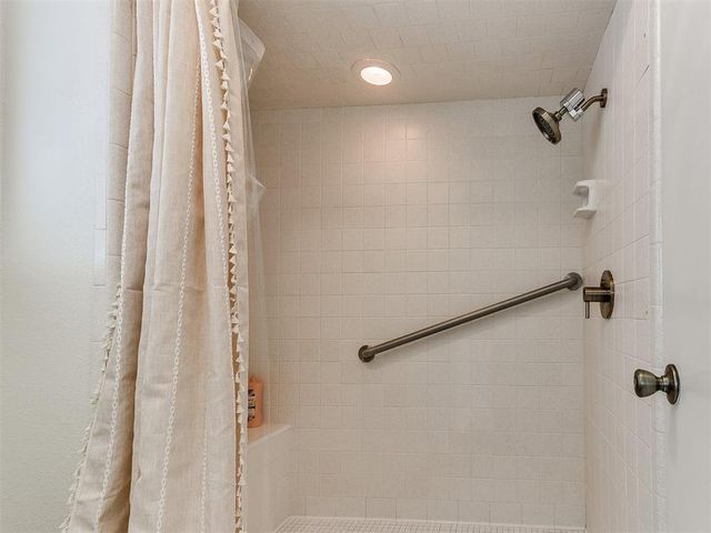 6408 NW 123rd Street, Oklahoma City, OK 73142