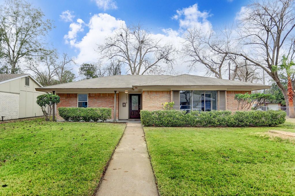 12318 Atwell Drive, Houston, TX 77035