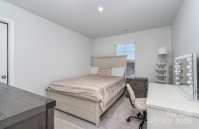 4922 Raspberry Knoll Drive, Charlotte, NC 28208