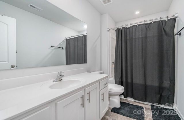 4922 Raspberry Knoll Drive, Charlotte, NC 28208