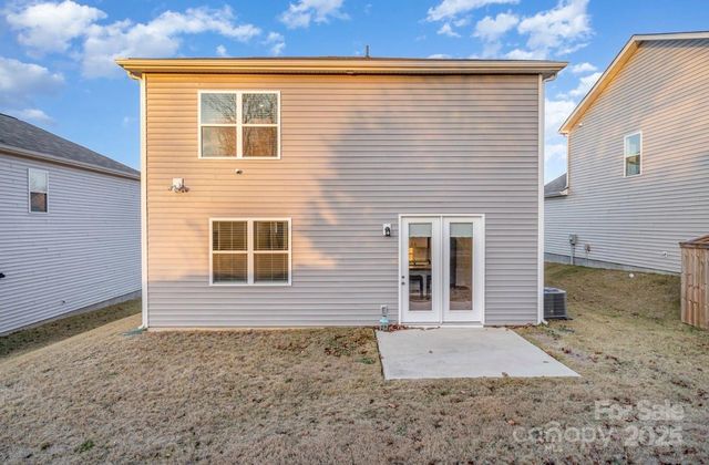 4922 Raspberry Knoll Drive, Charlotte, NC 28208