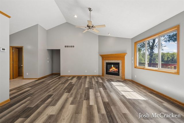 10420 52nd Street, Lowell, MI 49331