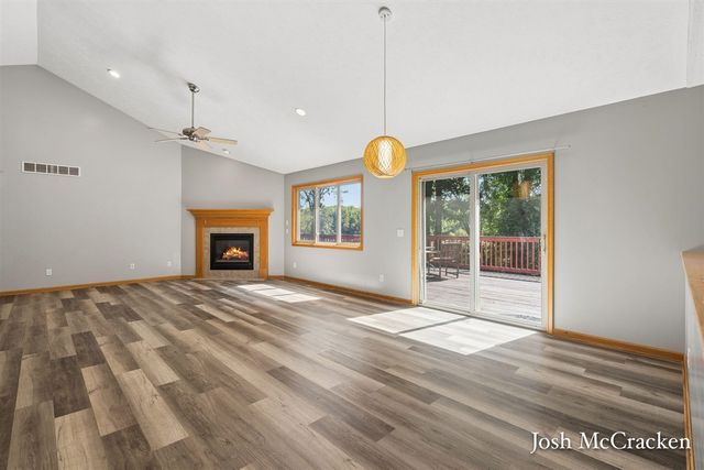 10420 52nd Street, Lowell, MI 49331