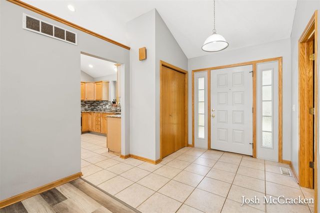 10420 52nd Street, Lowell, MI 49331