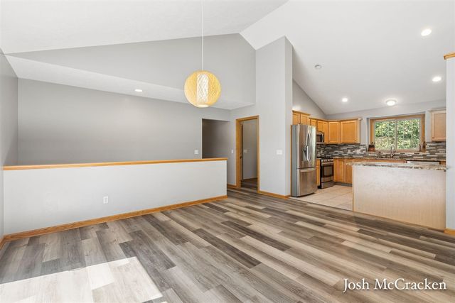 10420 52nd Street, Lowell, MI 49331