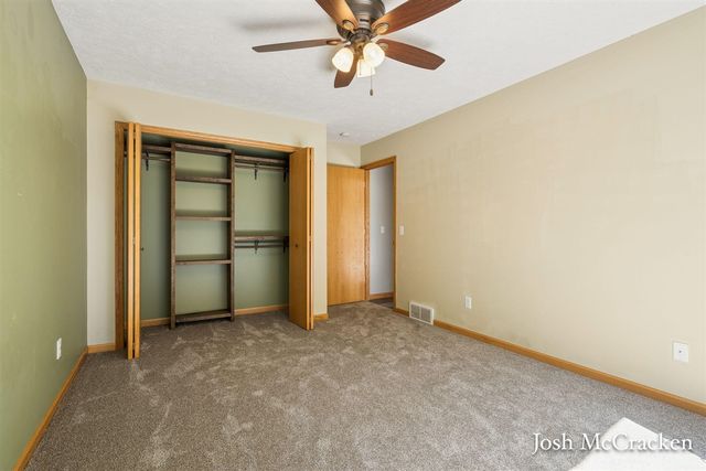 10420 52nd Street, Lowell, MI 49331