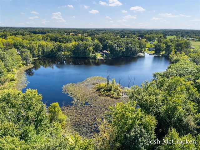 10420 52nd Street, Lowell, MI 49331