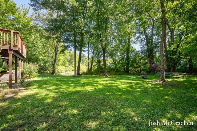 10420 52nd Street, Lowell, MI 49331