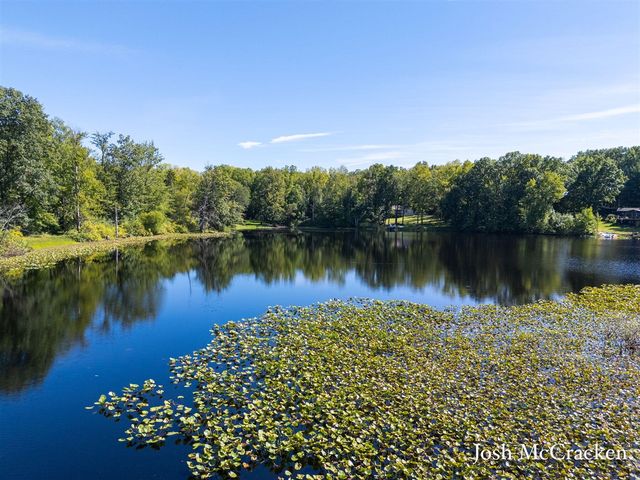 10420 52nd Street, Lowell, MI 49331