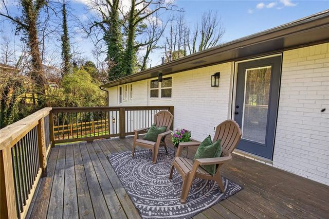 3655 Rock Springs SW Drive, Smyrna, GA 30082