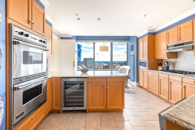 1 Avery St 26D, Boston, MA 02111